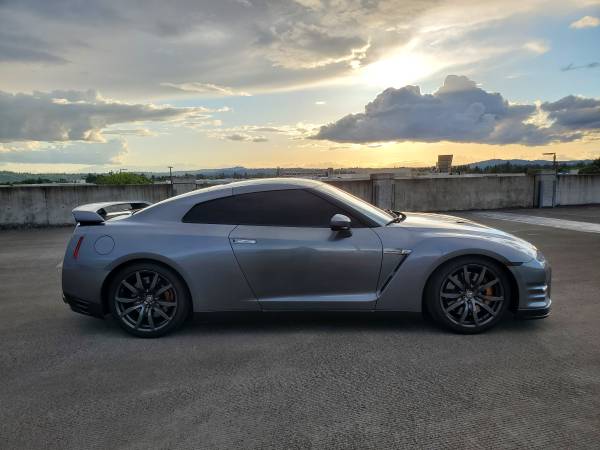 Nissan GTR for Sale - (OR)